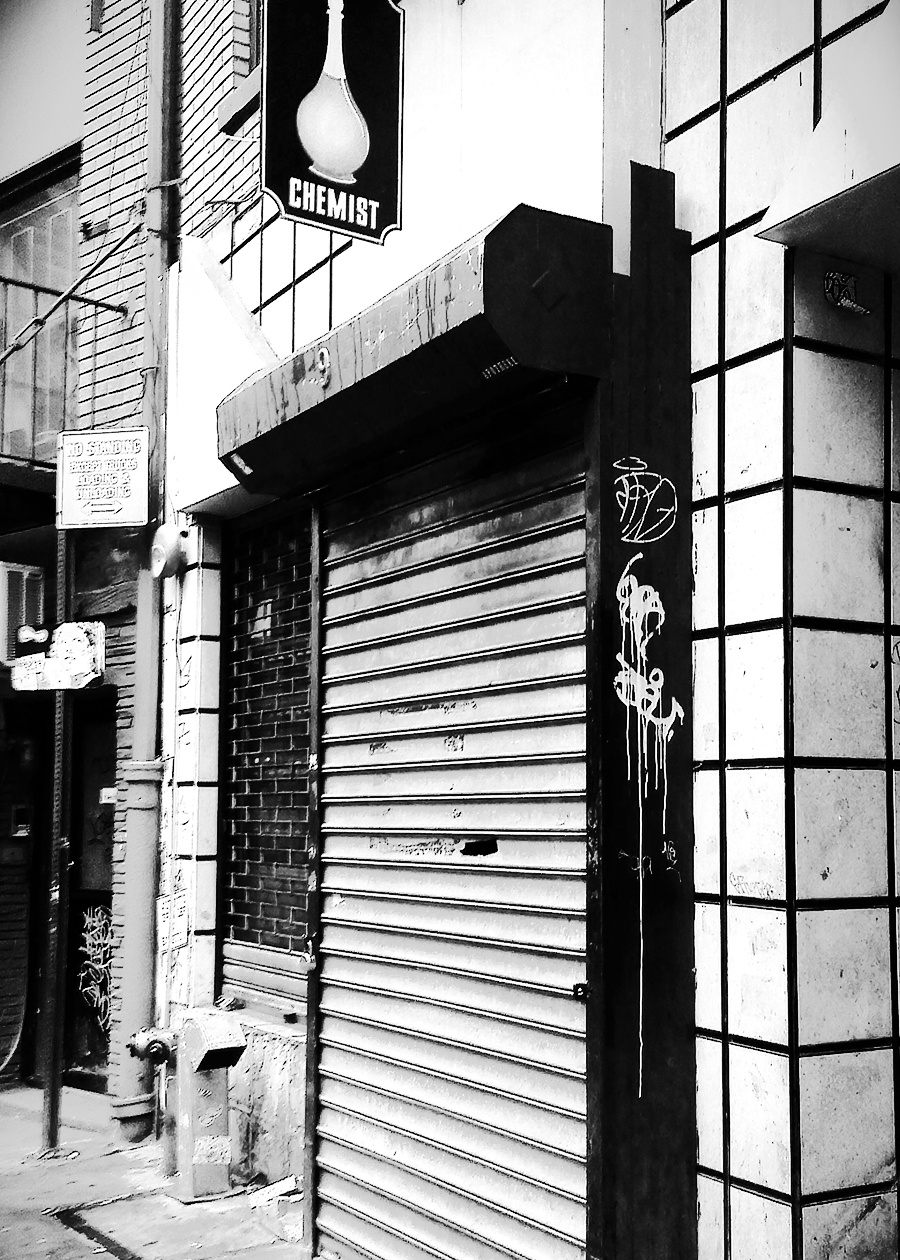 Apothéke. Chinatown, NY