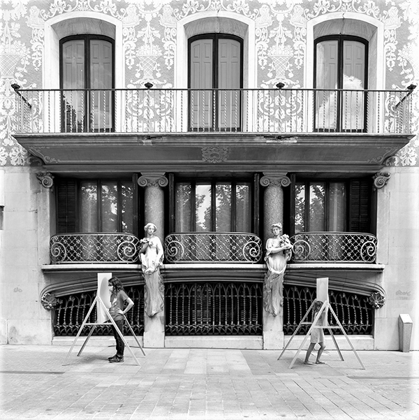 MEATS_Tan lluny tan aprop_B01s.png