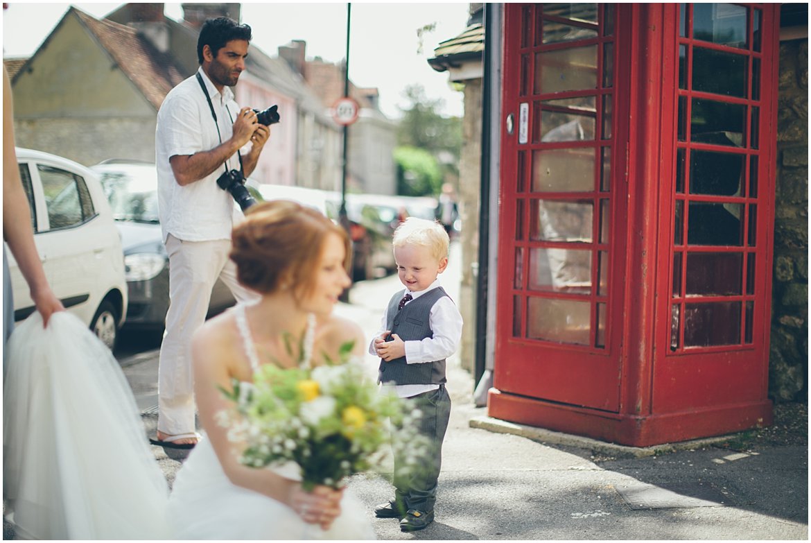 wedding-photographer-northern-ireland-oxford-milletsfarm_0030.jpg