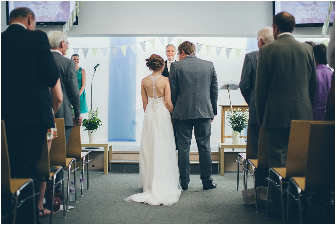 wedding-photographer-northern-ireland-oxford-milletsfarm_0042.jpg