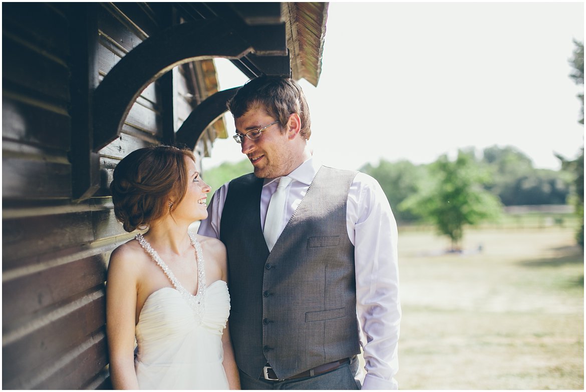 wedding-photographer-northern-ireland-oxford-milletsfarm_0109.jpg