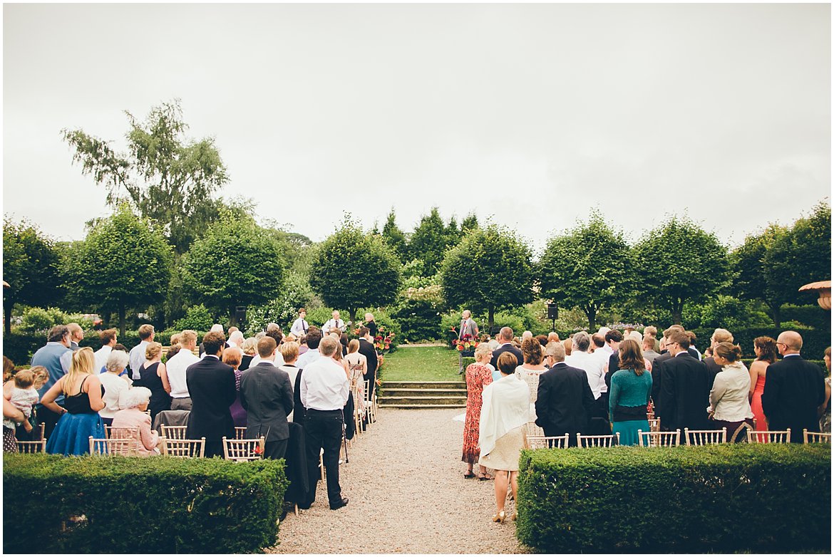 northern-ireland-wedding-photographer-larchfield_0286.jpg