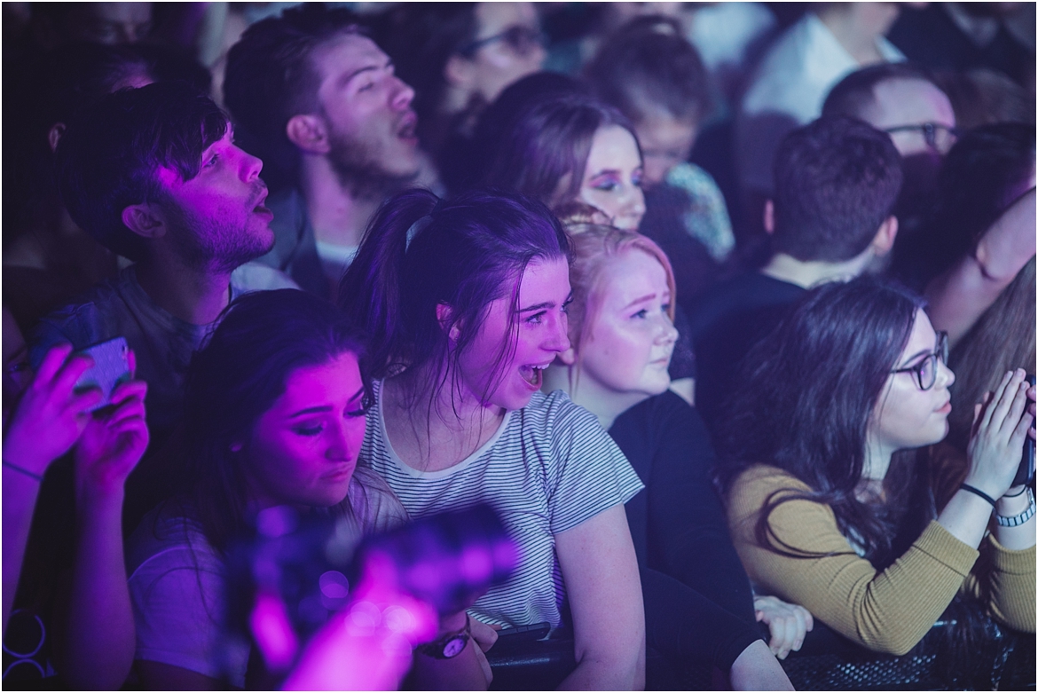 twodoorcinemaclub-a face in the crowd_0014.jpg