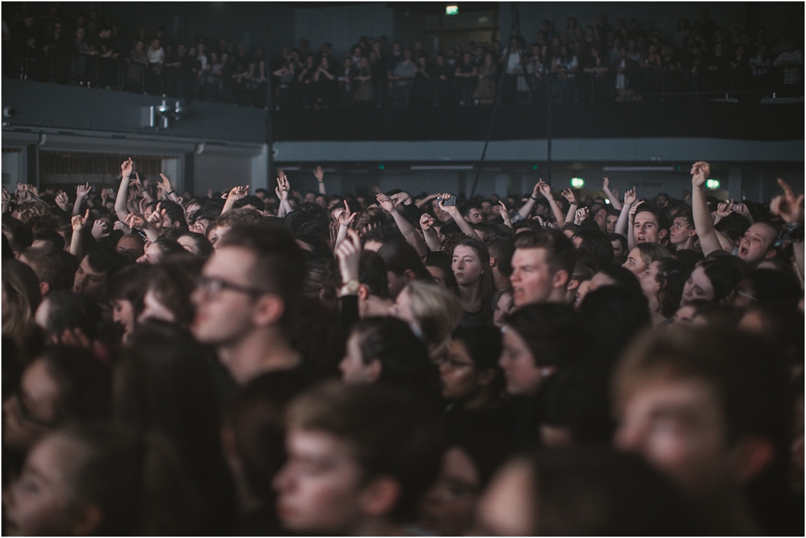 twodoorcinemaclub-a face in the crowd_0053.jpg