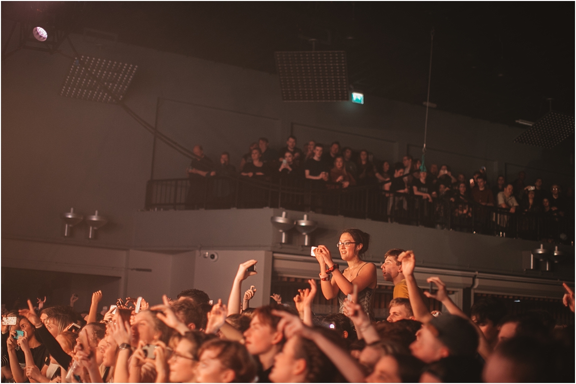 twodoorcinemaclub-a face in the crowd_0055.jpg