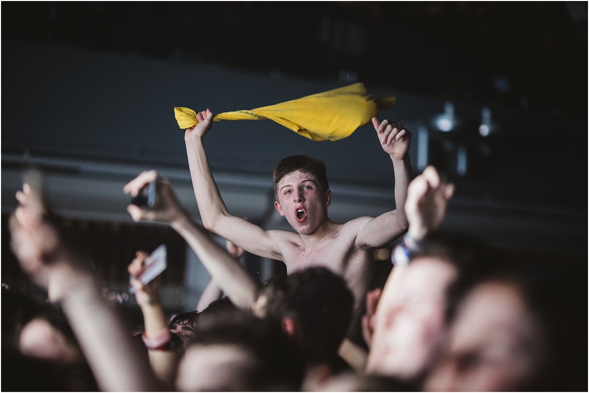 twodoorcinemaclub-a face in the crowd_0060.jpg