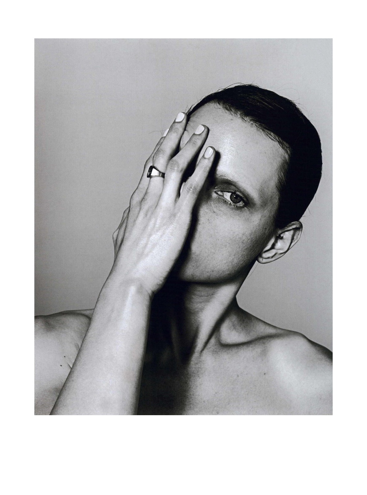 Guinevere_van_Seenus-Richard_Burbridge-07.jpeg