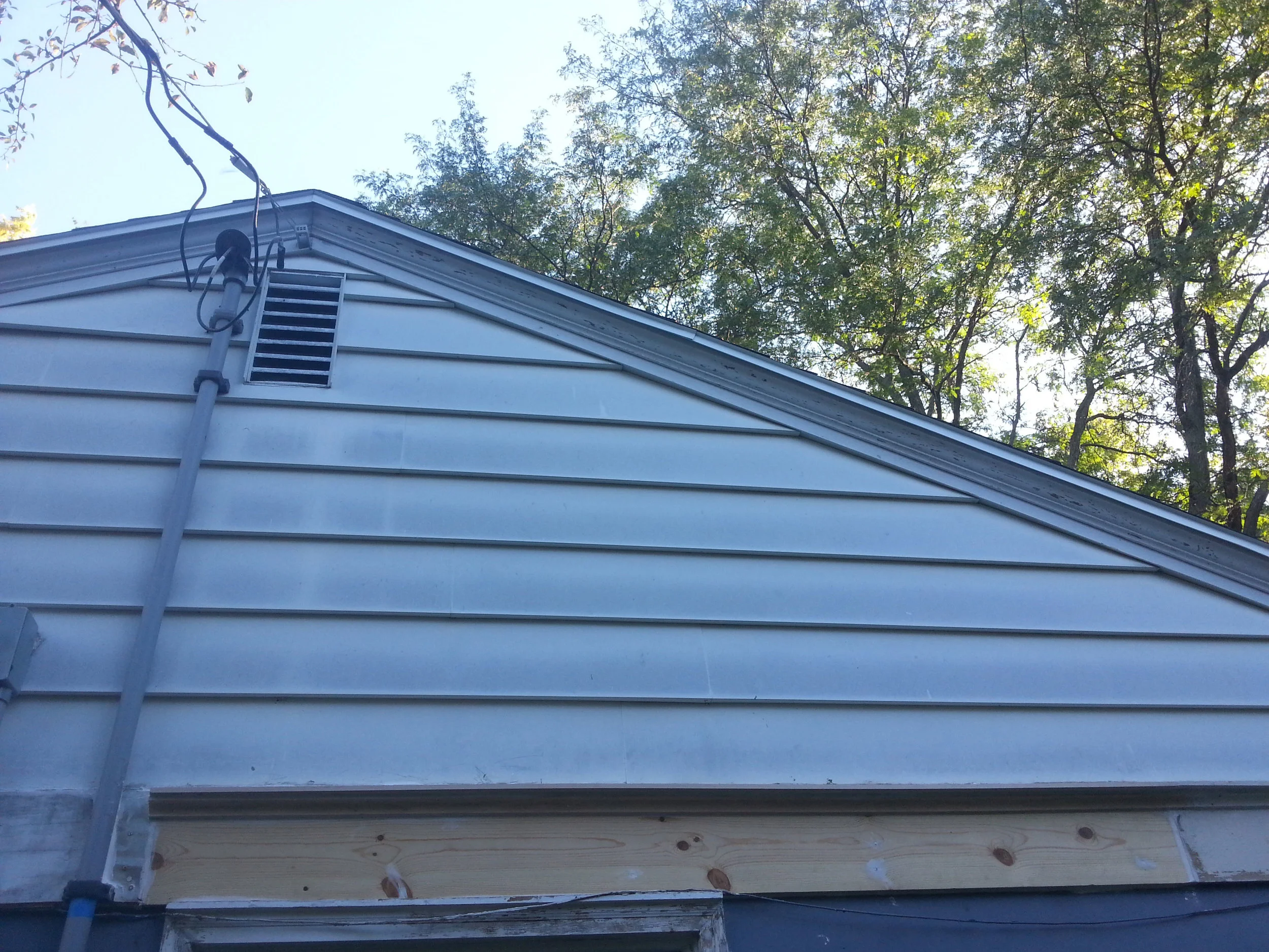 megna-painting-exterior-repair.jpg
