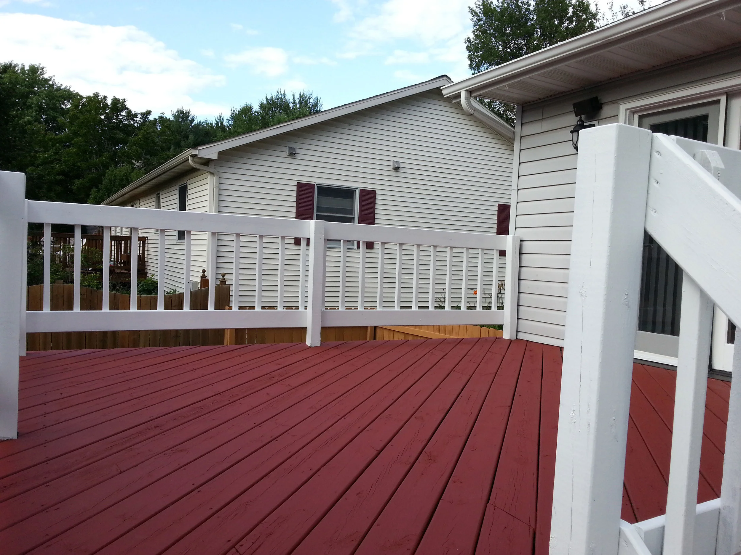 panting-decks-around-madison.jpg