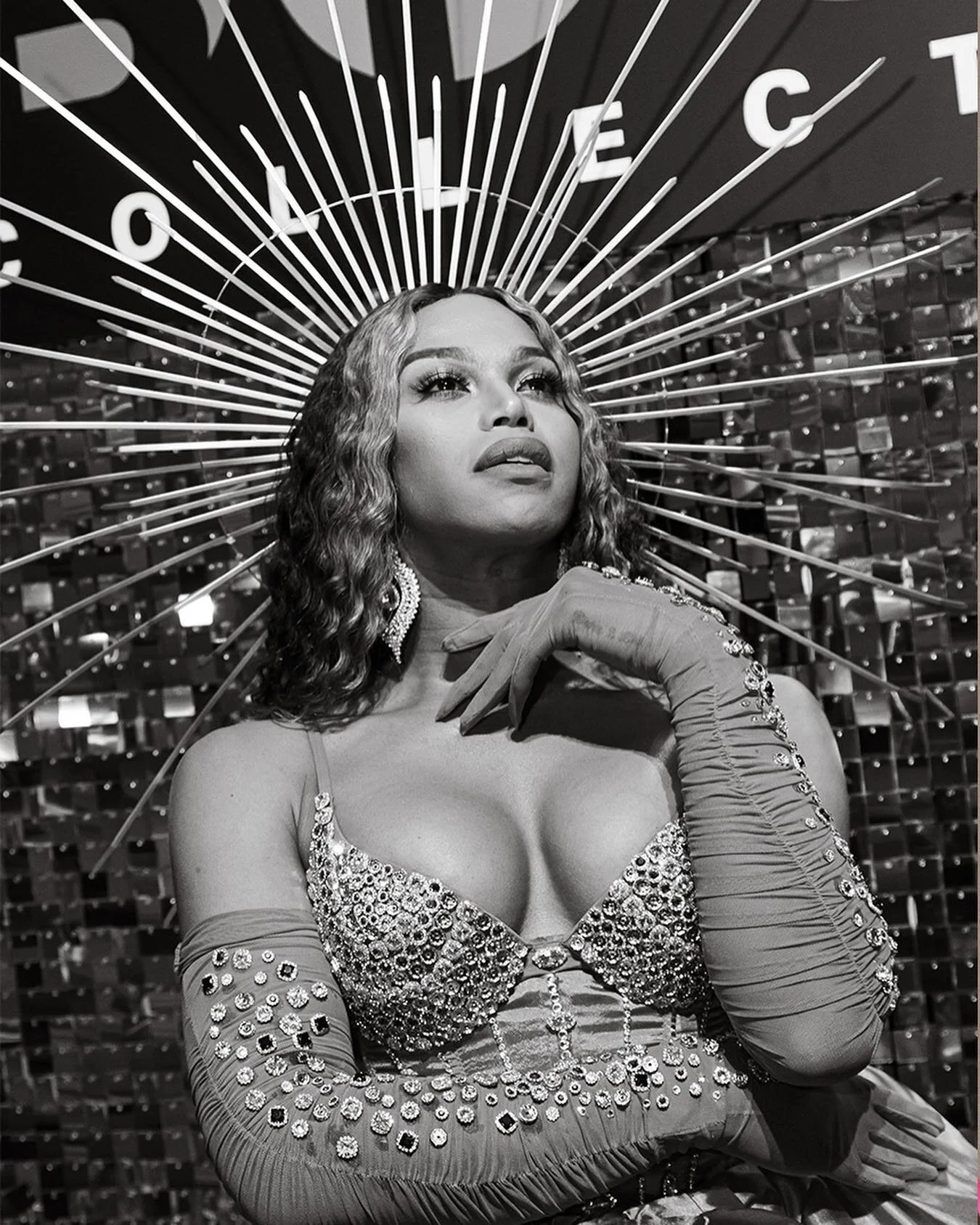 Step and repeat for @btfacollective&rsquo;s first fundraising gala at @brooklynmuseum! Hosted by @bhawksnipes and @mojodisco featuring performances by @angelicaross, @themilajam, @miss_shalae. 

BTFA&rsquo;s mission is to create spaces for the produc