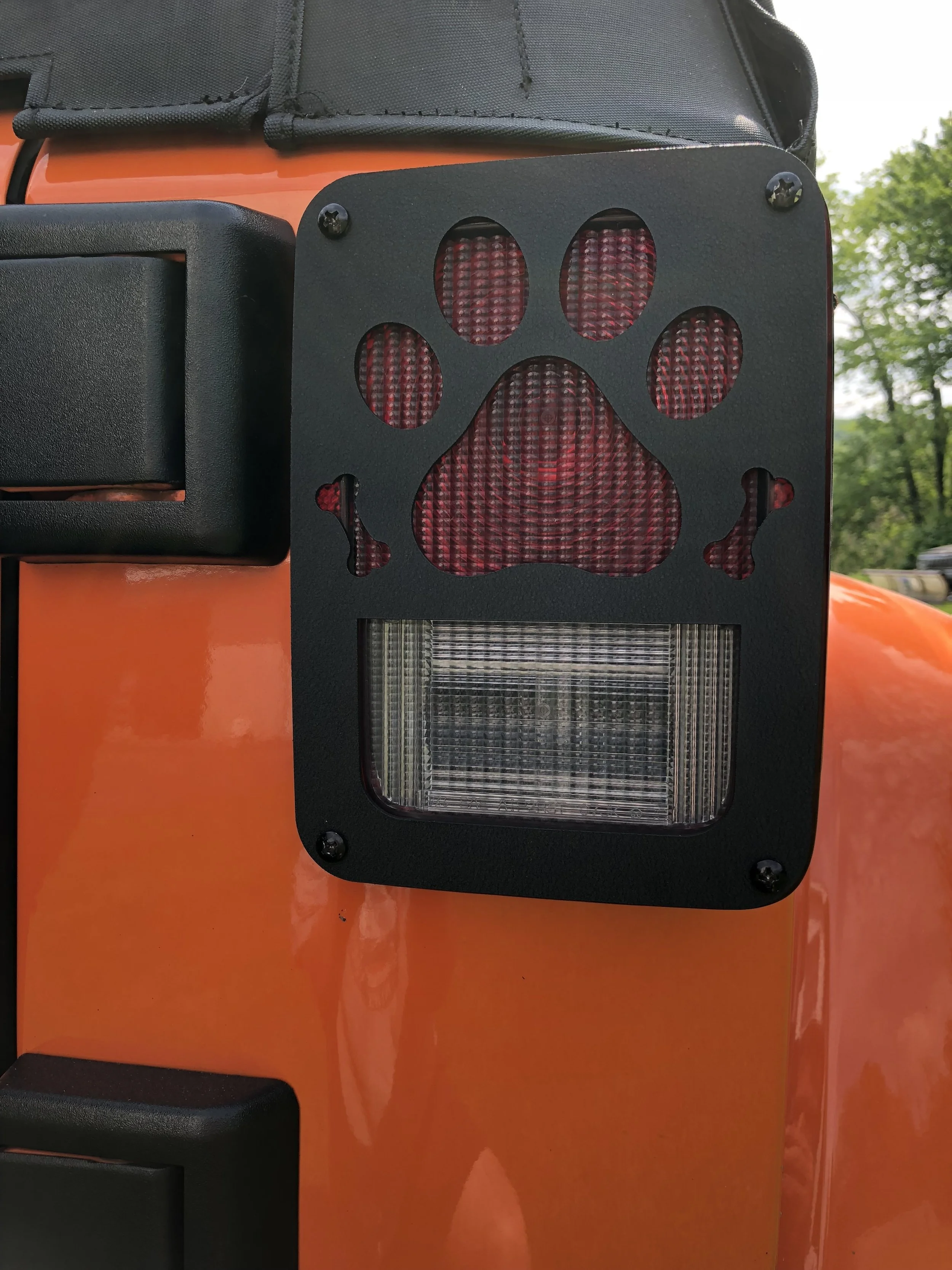 BLACK POWDER COATED JK (2007-2018) SHOWN ABOVE. OUR LATEST DESIGN " PAWS AND BONES ".