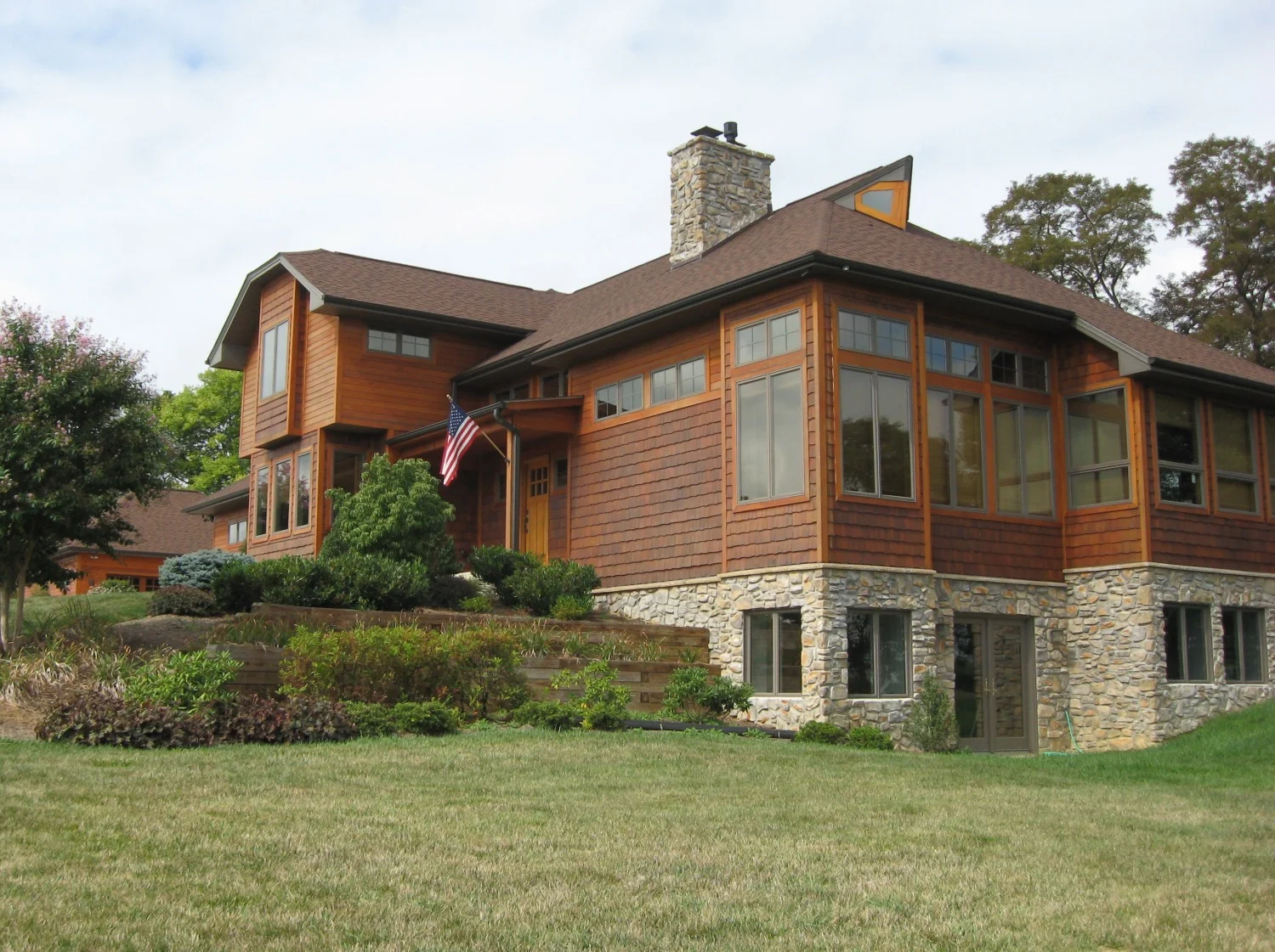   Frank Lloyd Wright would approve.&nbsp; I hope.  