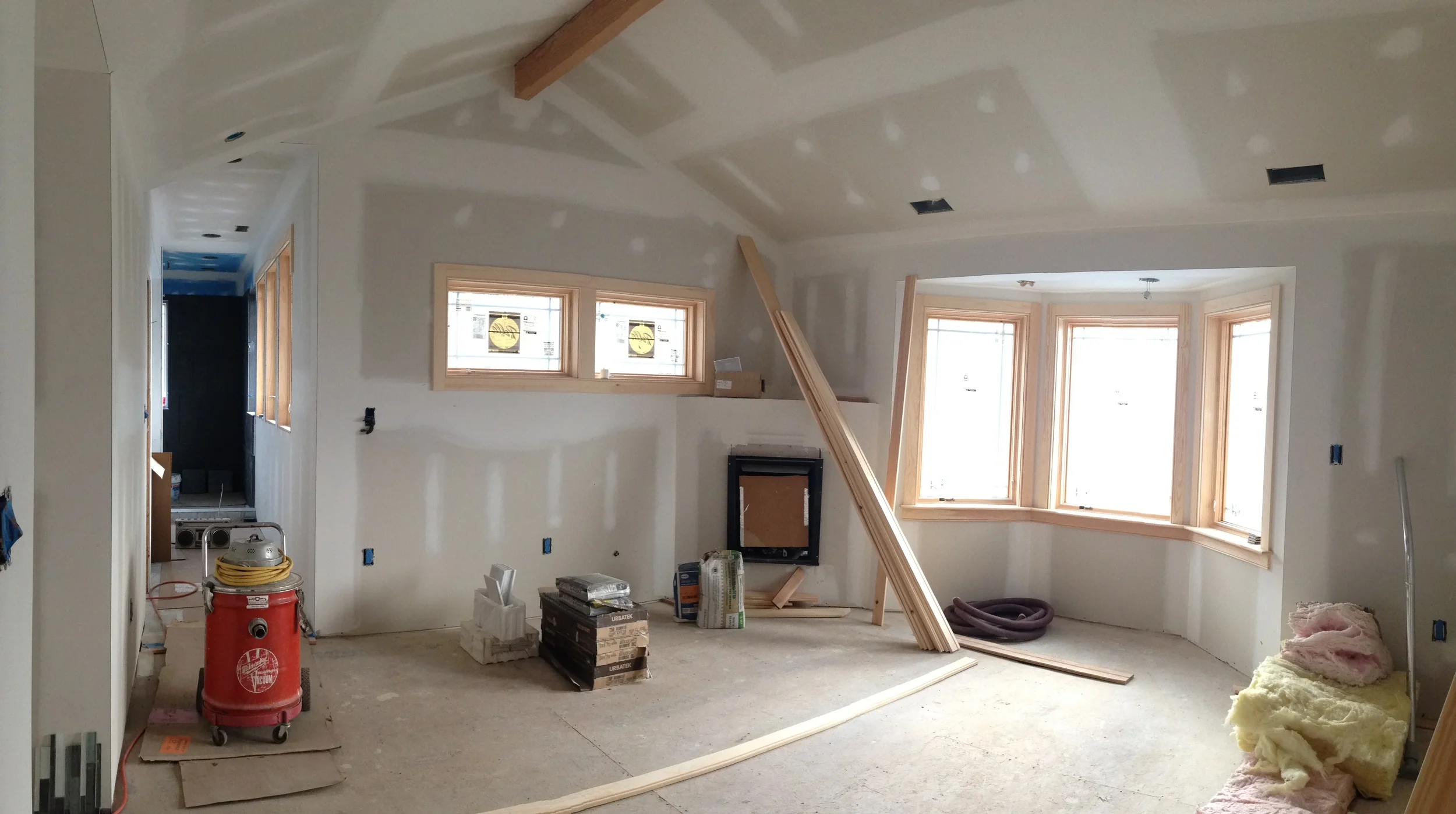  Gas fireplace in the corner of the master bedroom. 