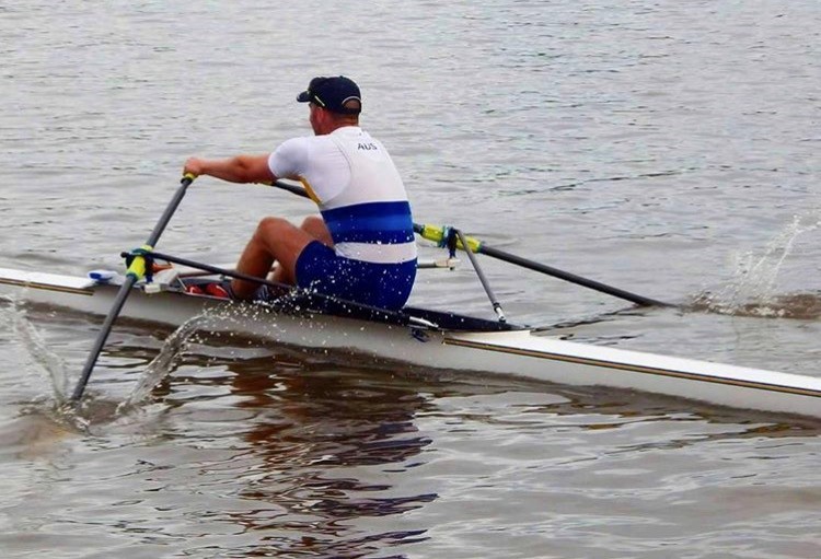 Single sculler.jpg