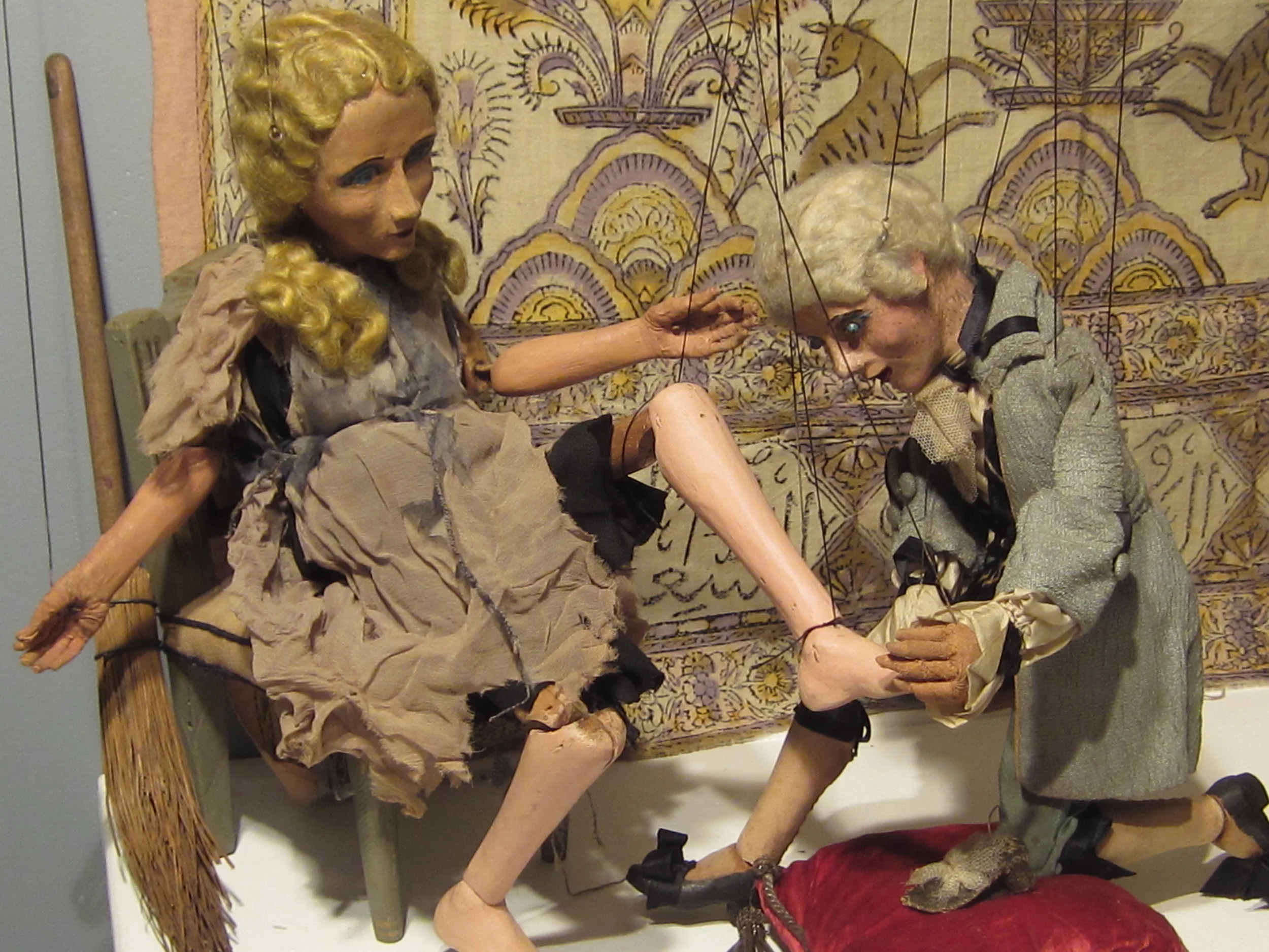 Puppets!