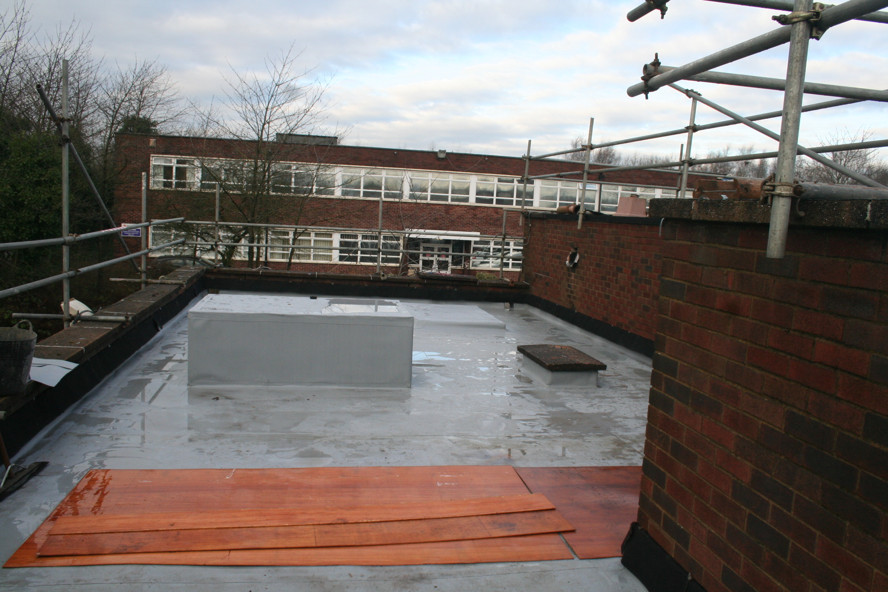  New flat roof in progress 