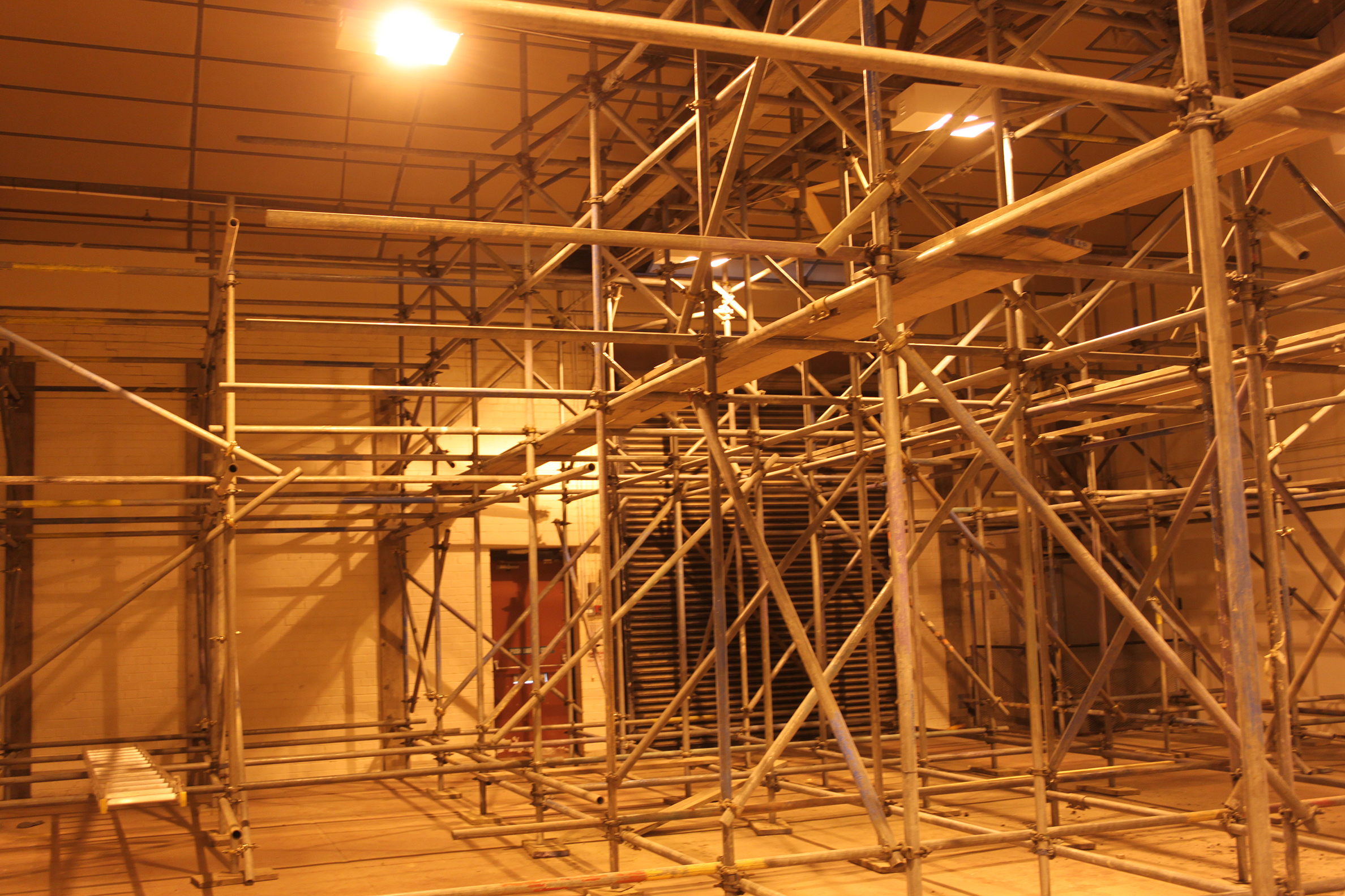  Internal scaffolding errection 