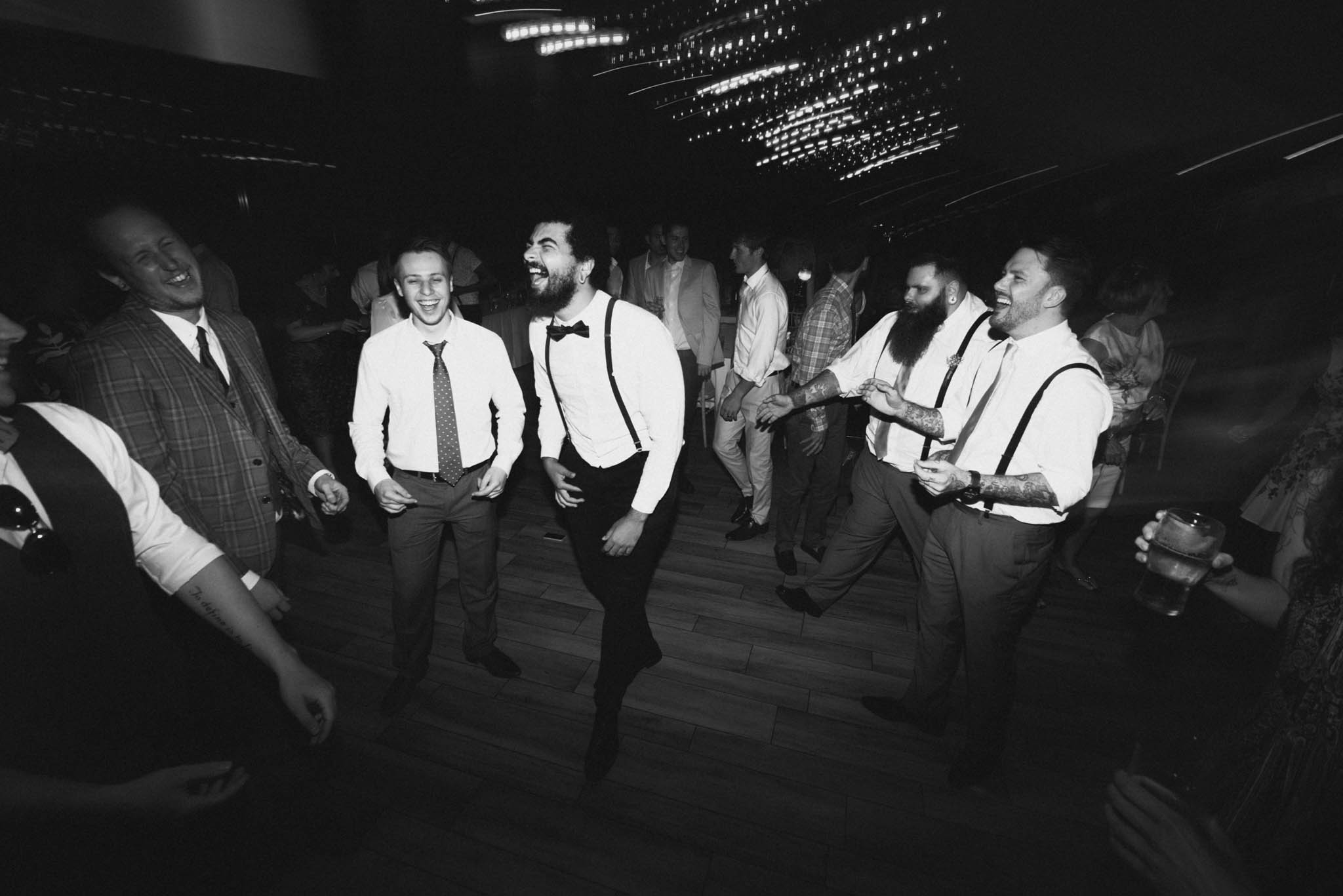dancing2-wedding-blog-scott-stockwell-photography-end-2017.jpg