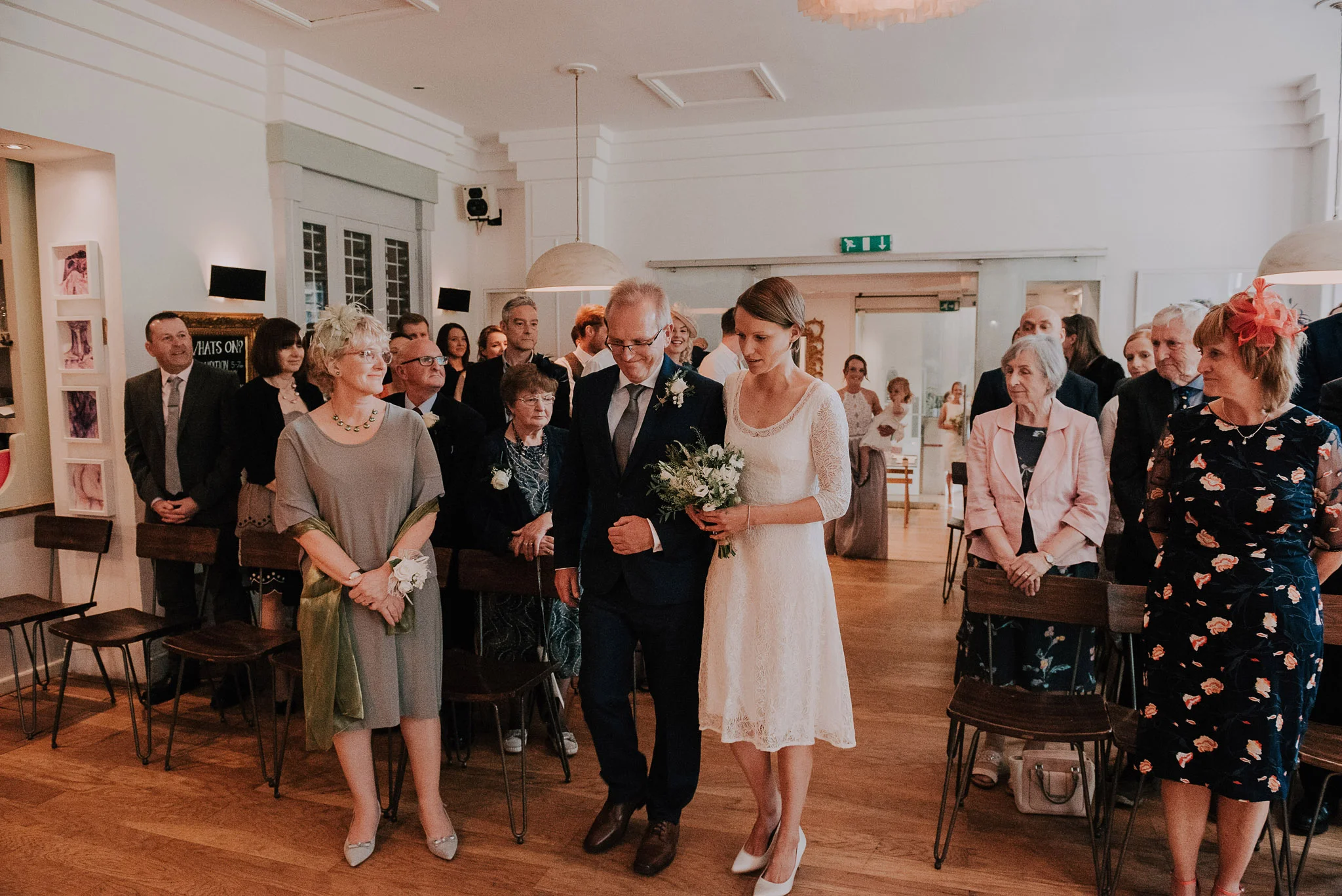 scott-stockwell-photography-wedding-photographer-the-square-club-bristol151.jpg