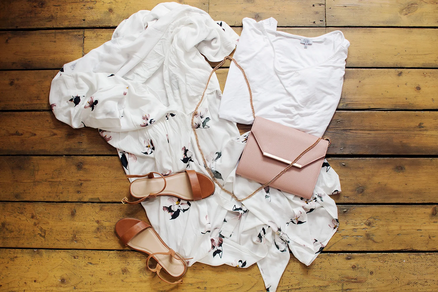 Wardrobe Essentials for the Last of Summer