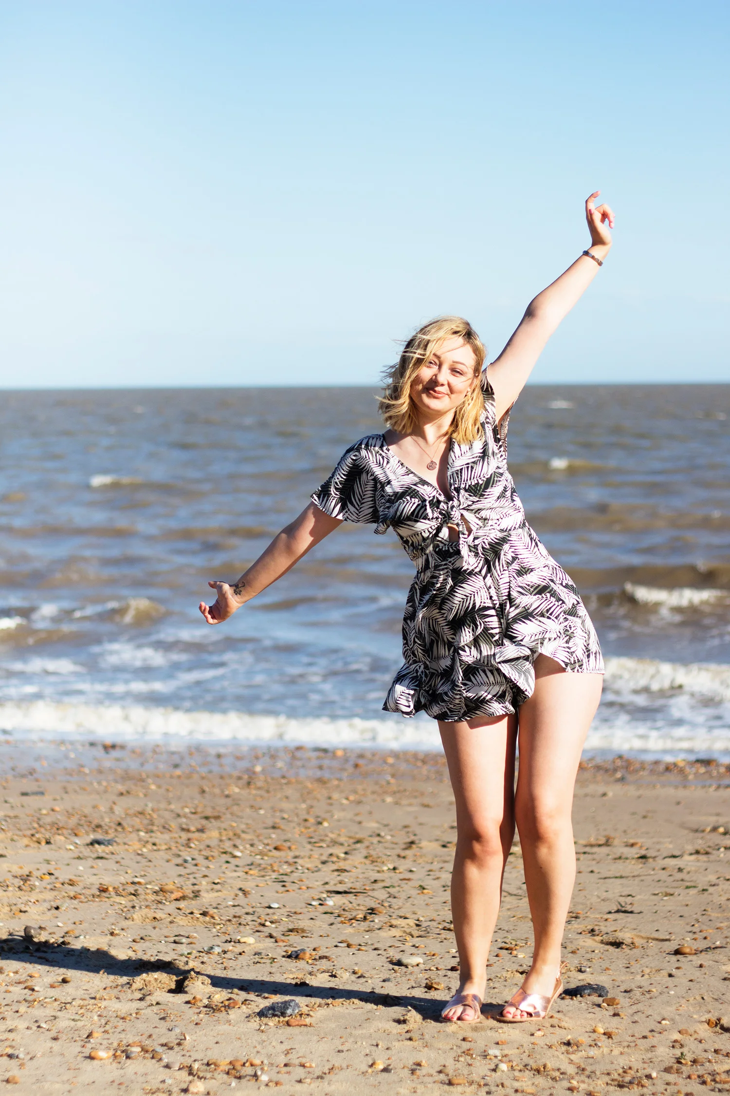 Lauren-Sowter-Photoshoot-Felixstowe.jpg