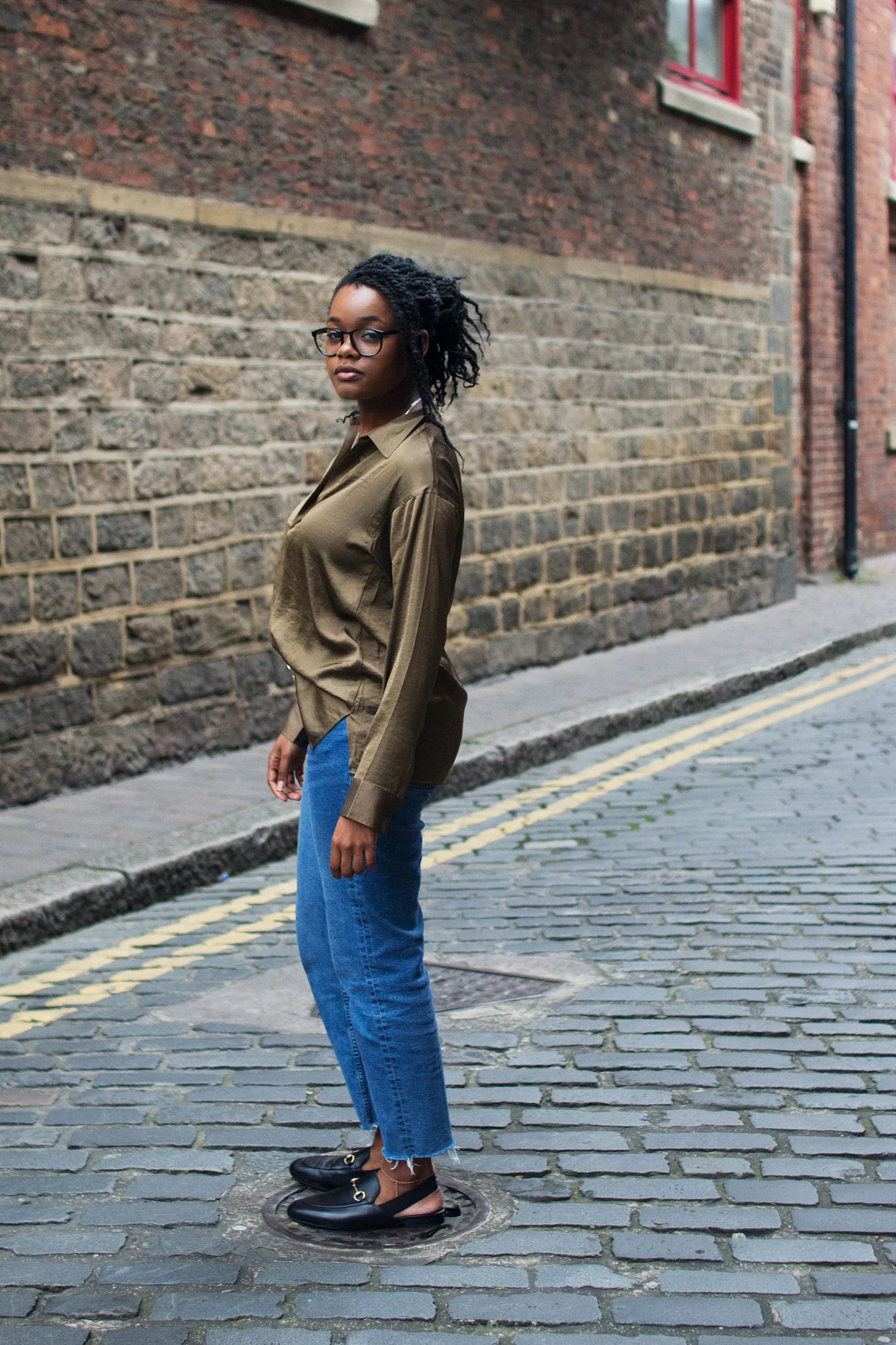 YouTuber and blogger DeeDee Louise AKA Dionne Thompson. Photography by Alice Red.