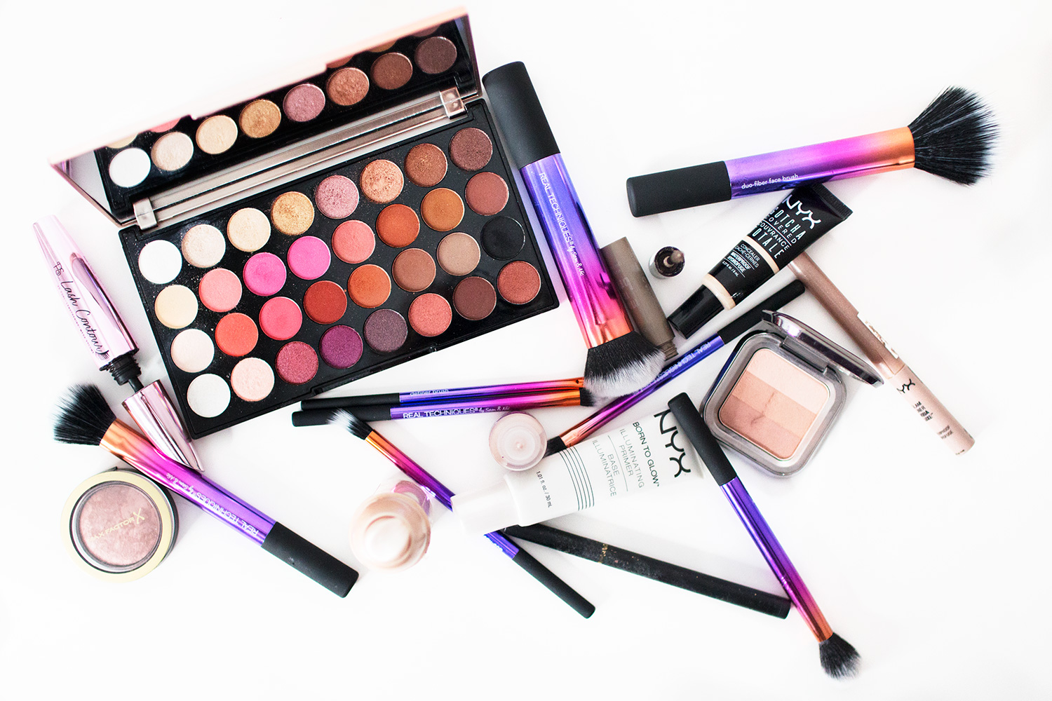 Drugstore-Makeup-Favourites-2017-2.jpg