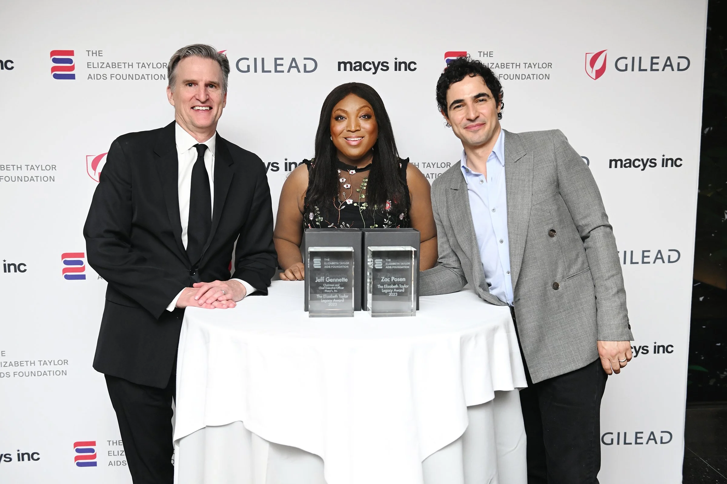 [HOLLYWOOD REPORTER] Elizabeth Taylor Aids Foundation Legacy Awards