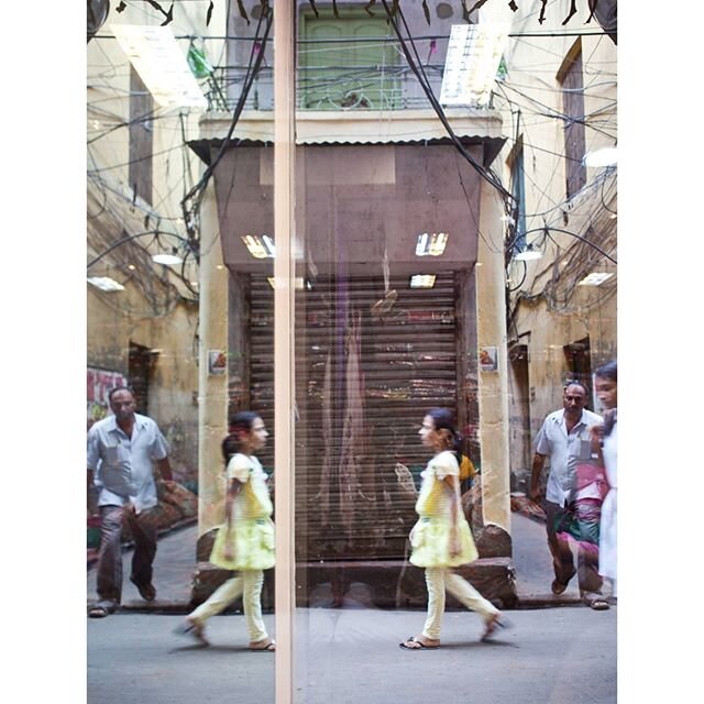 Mirror mirror, 2020.
This series was done in the bylanes of the Calcutta Market. I love it because each frame is almost similar yet has a completely different set of characters.