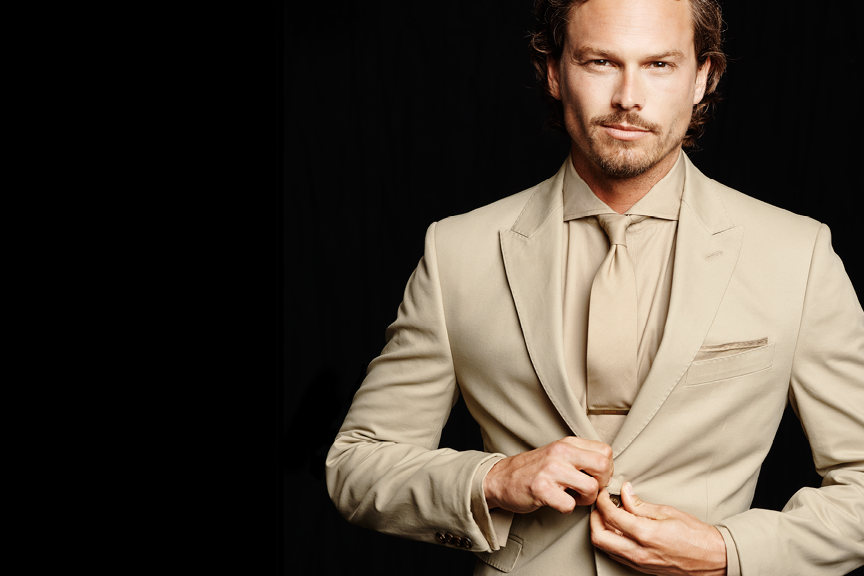 S16_30TH_CATALOGUE_6x811.png