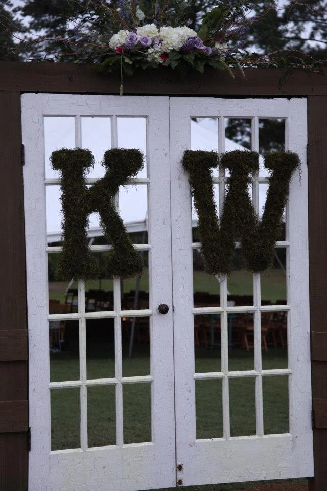 We can't take credit for the doors. This was Kasey's idea and the family put them up. 