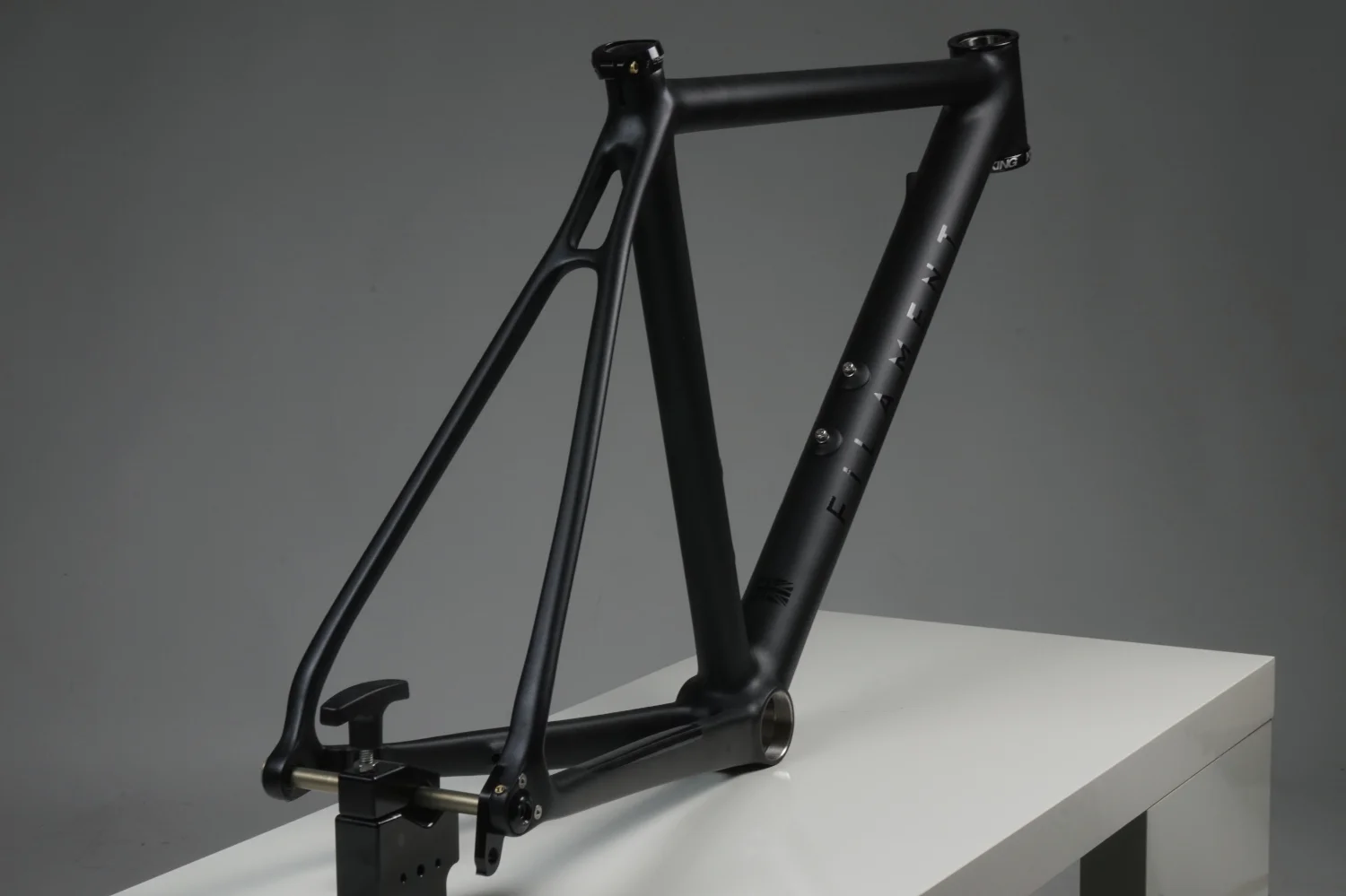 Disc brake custom carbon road bikes — Filament Bikes Custom carbon