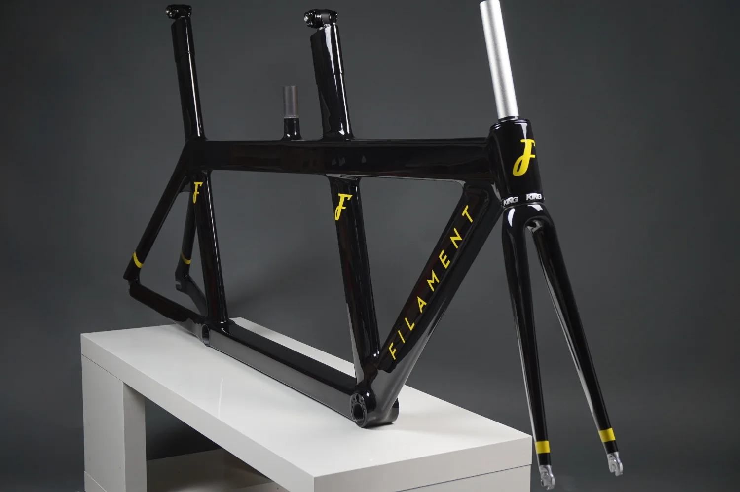 Custom carbon track tandems — Filament Bikes Custom carbon fibre