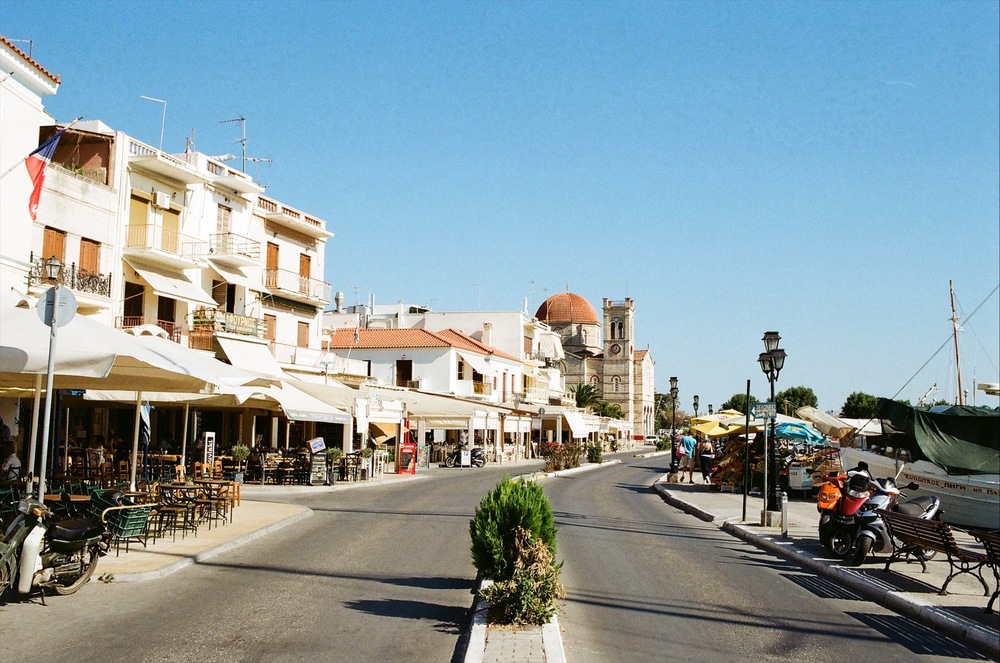 aegina_streets.jpg