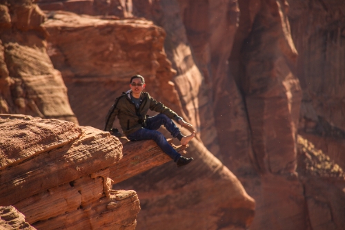 One of the tourists at Horseshoe Bend in Page, Arizona who I ended up running into a few days later in Utah.