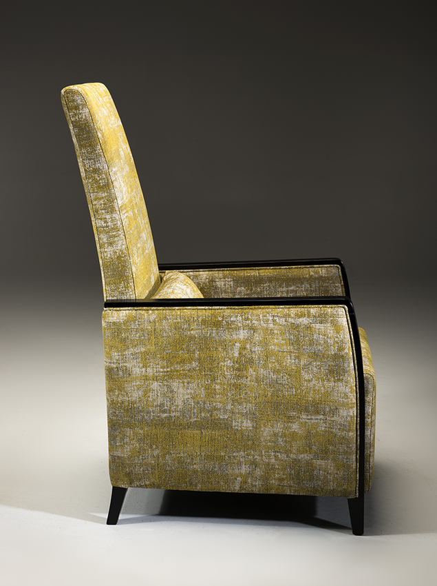 LifeCare-chairs-Toto-2.png
