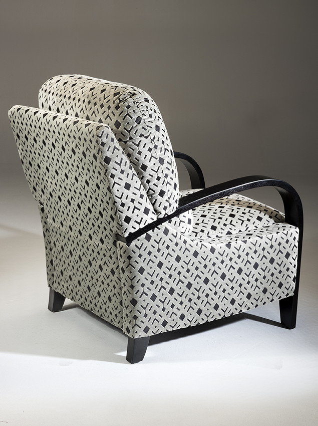 LifeCare-chairs-Lincoln-3.png