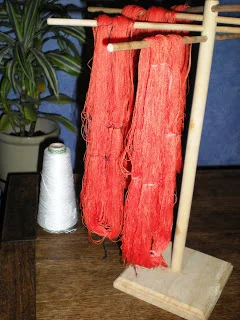 orange+yarn.JPG
