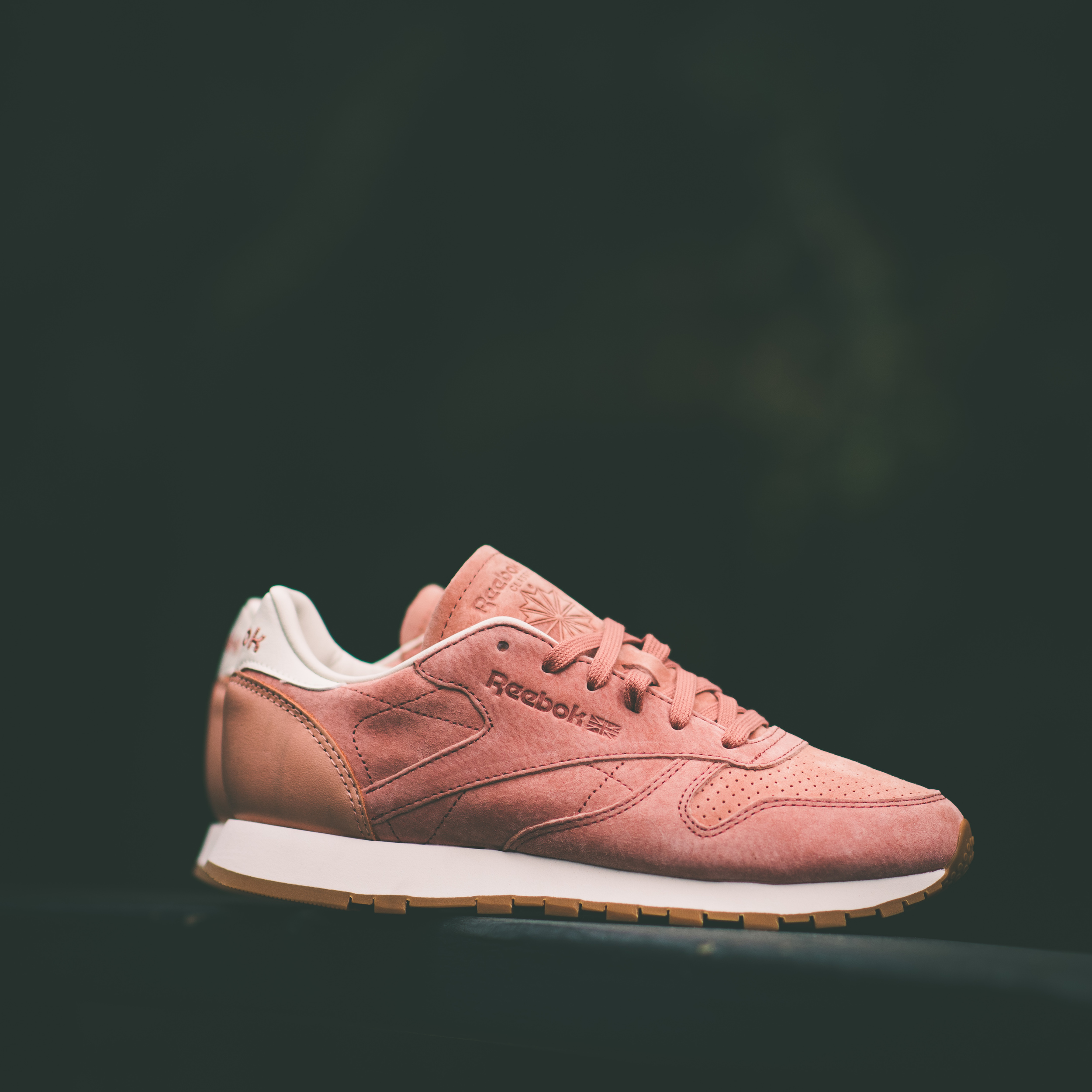 pink suede reebok