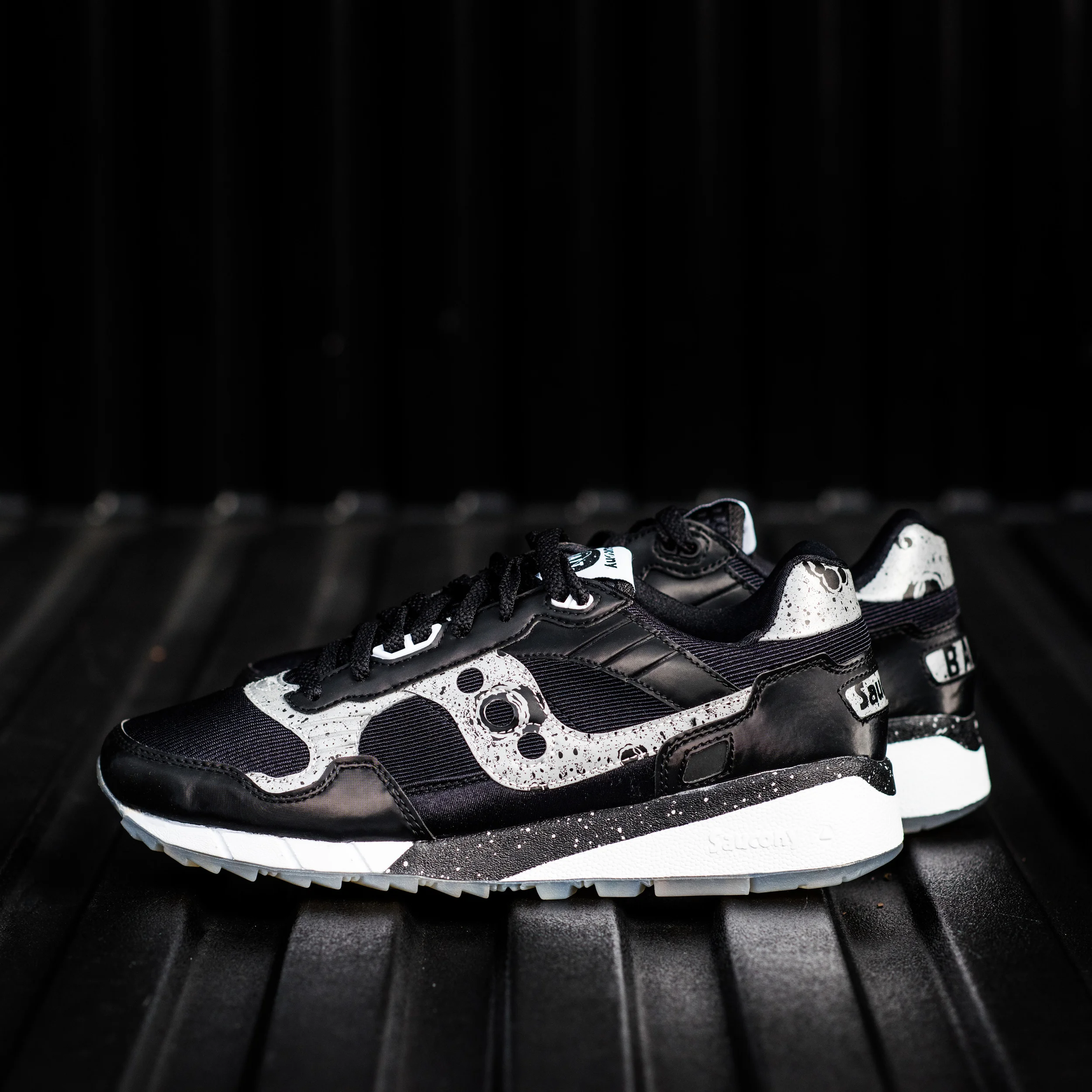 bait x saucony shadow 5500