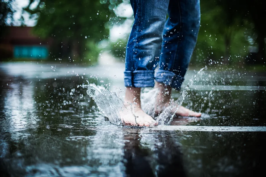 in-the-rain-5.jpg