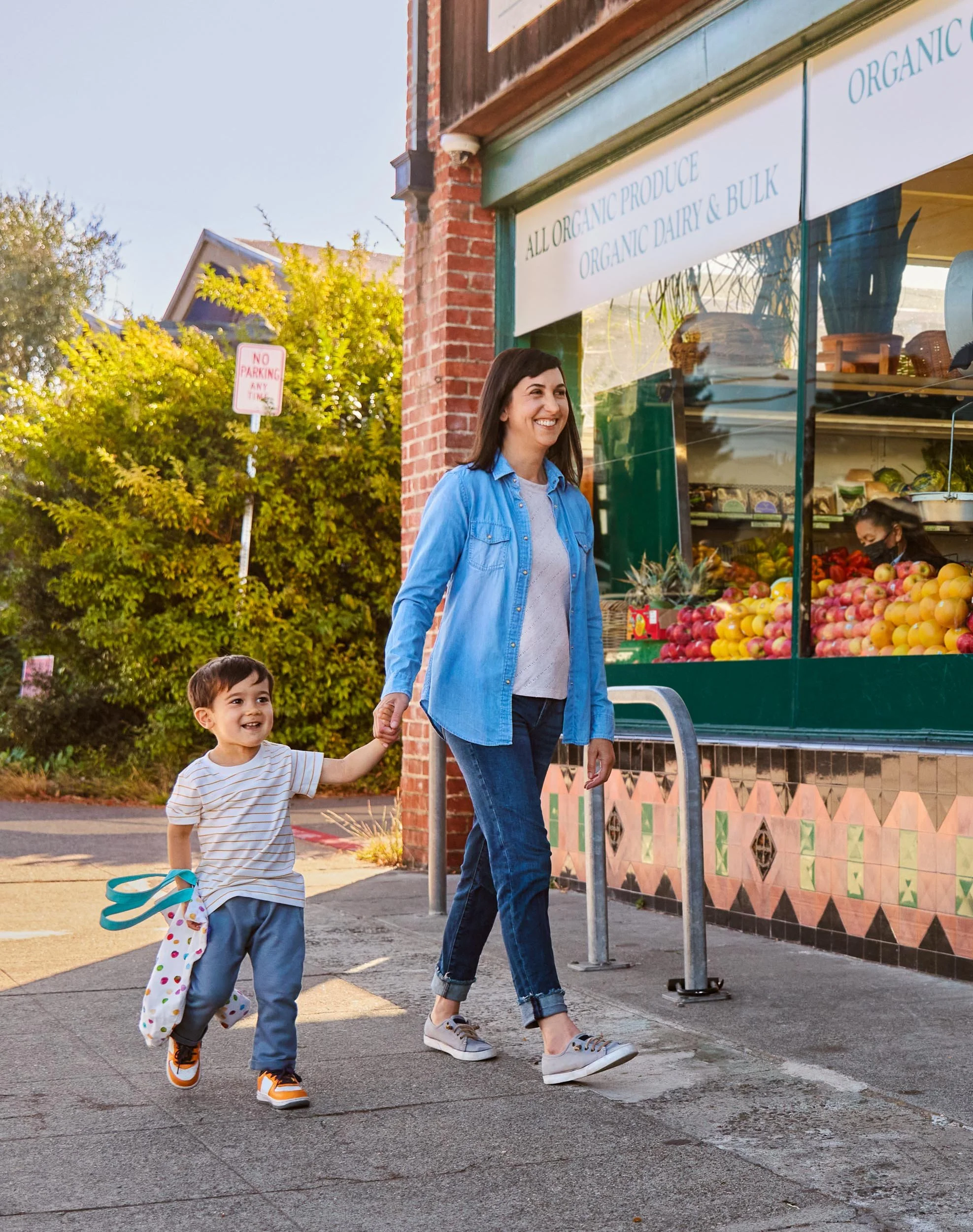 Lovevery - Quinn Stays Safe book