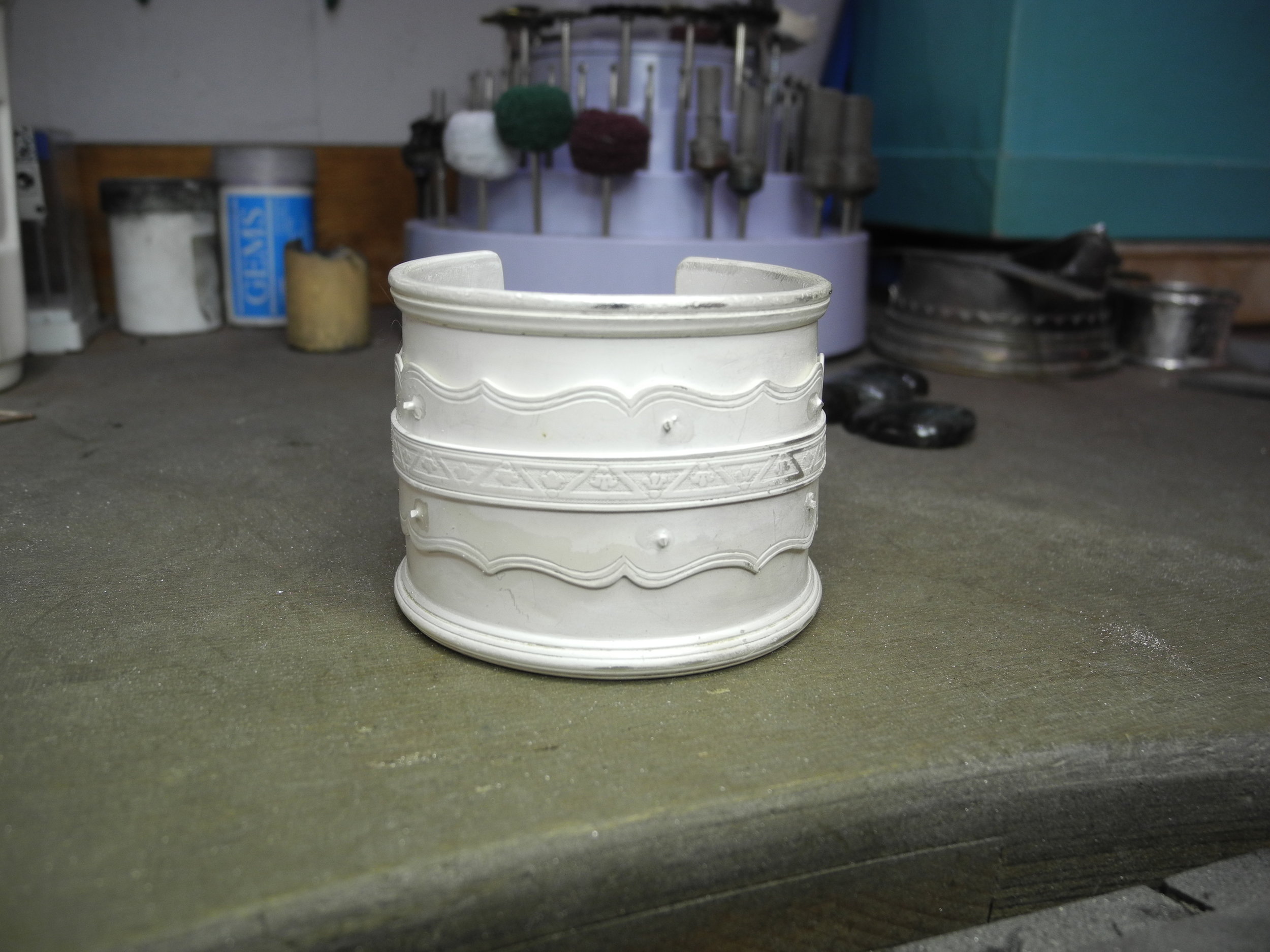 Cuff in a rather raw state