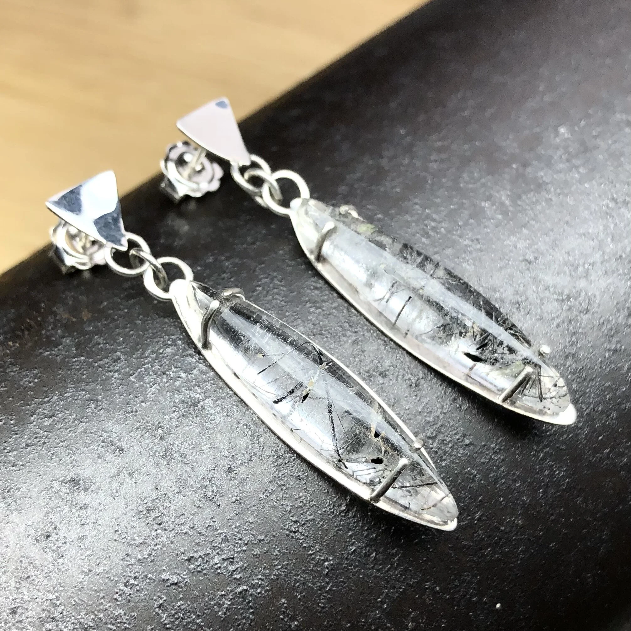 3C7C3D83-C657-4E4A-B743-D766F0BA4DFF