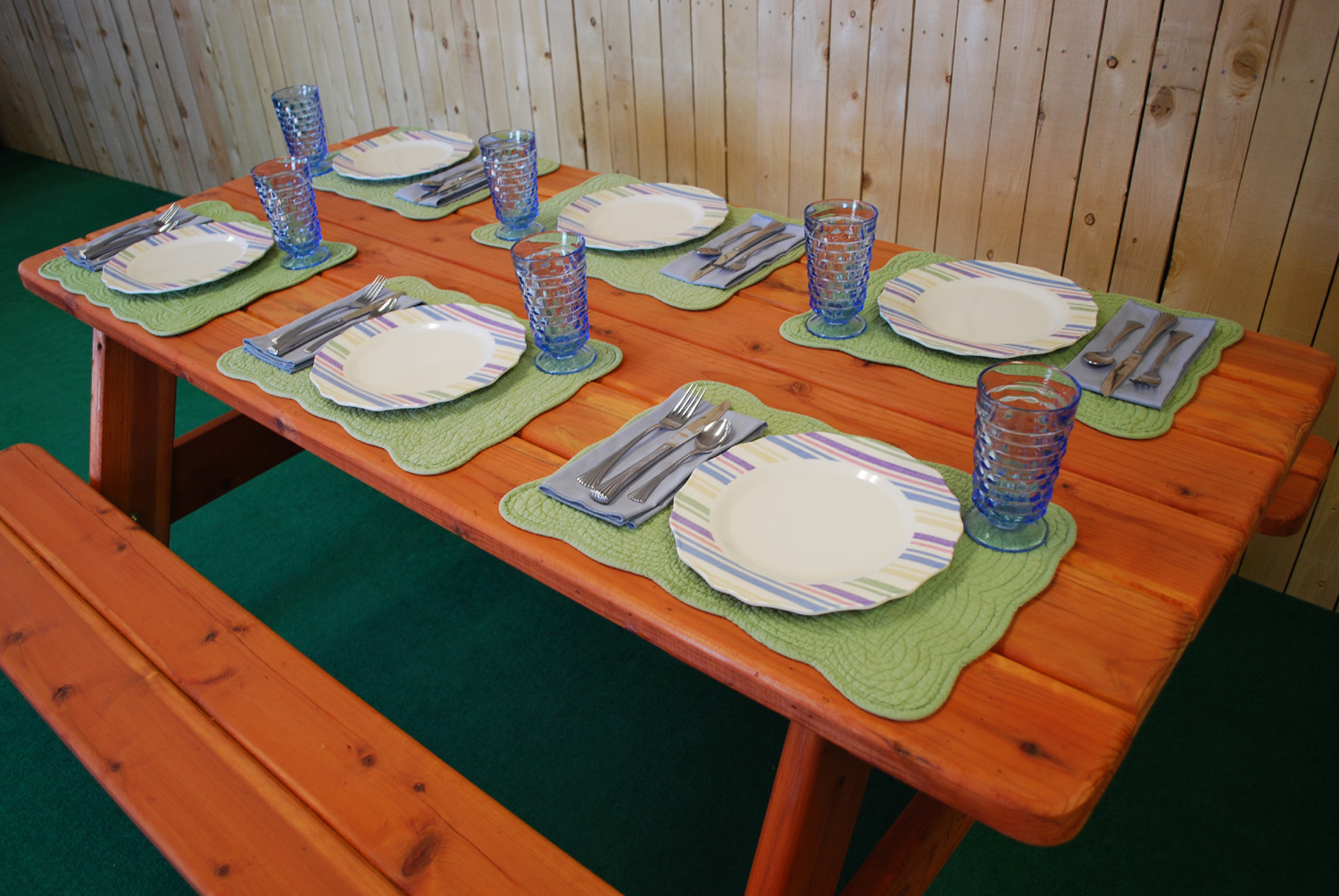 72" redwood picnic table