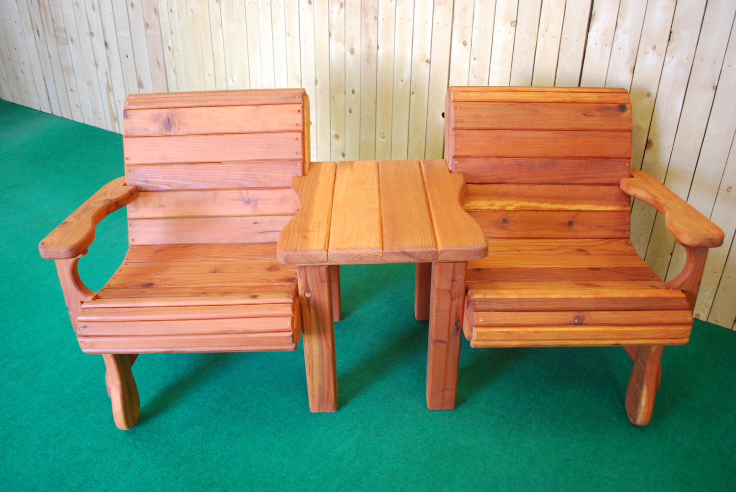 redwood 2 chair and table