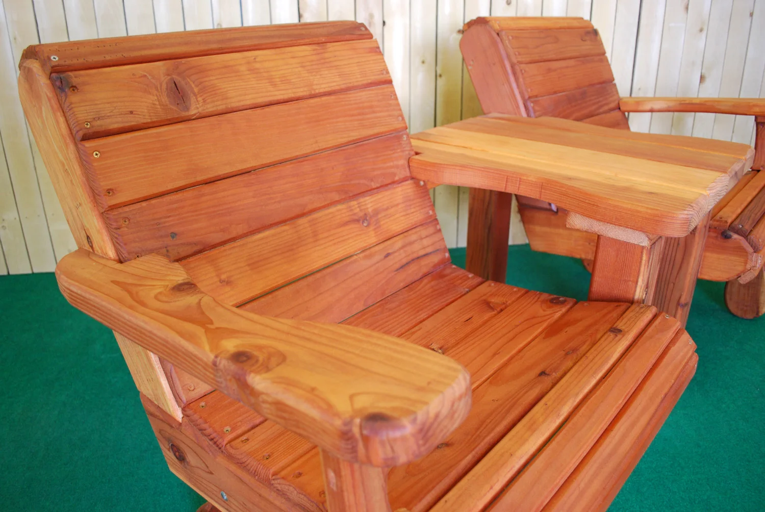 redwood 2 chair and table