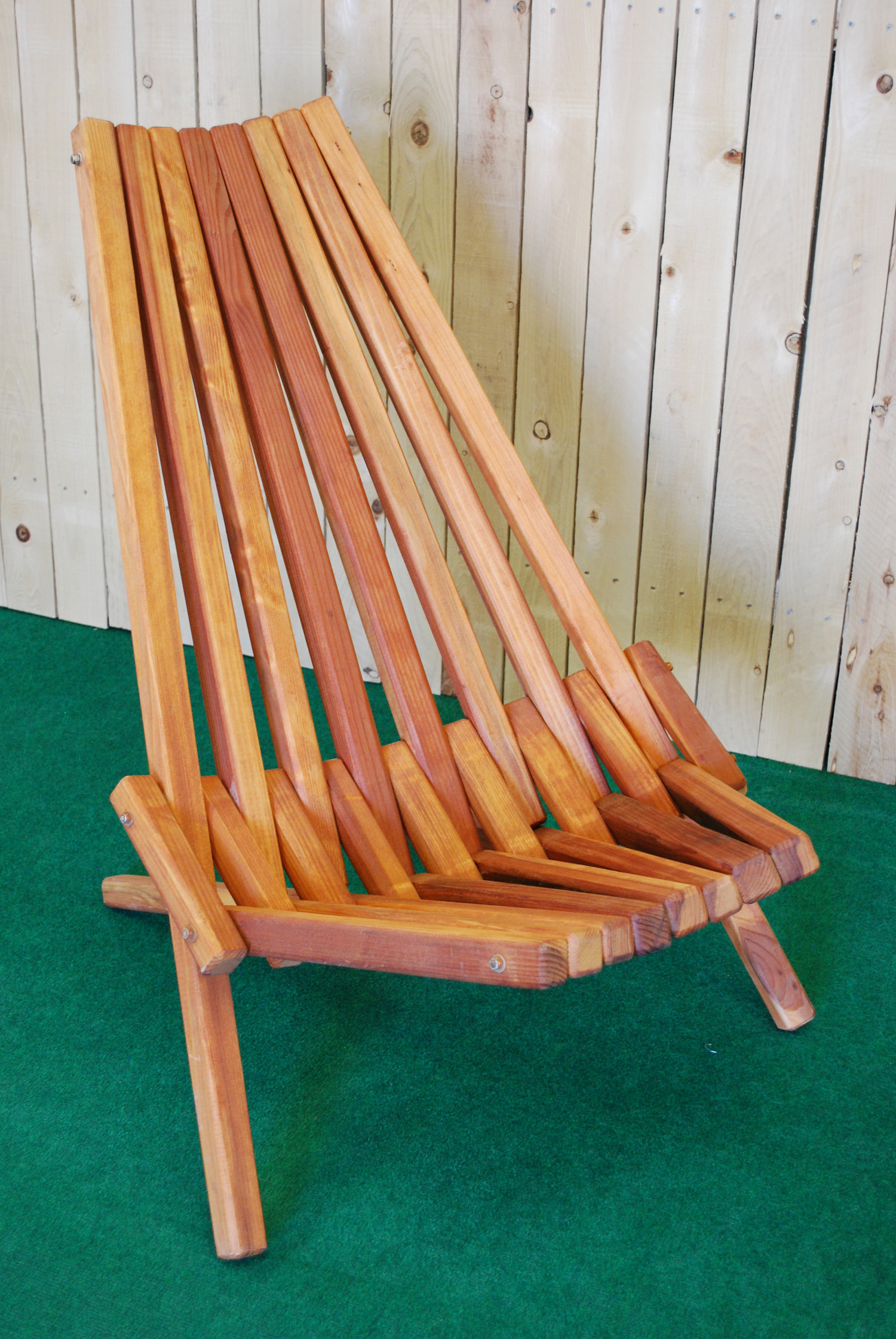 redwood folding deck chair