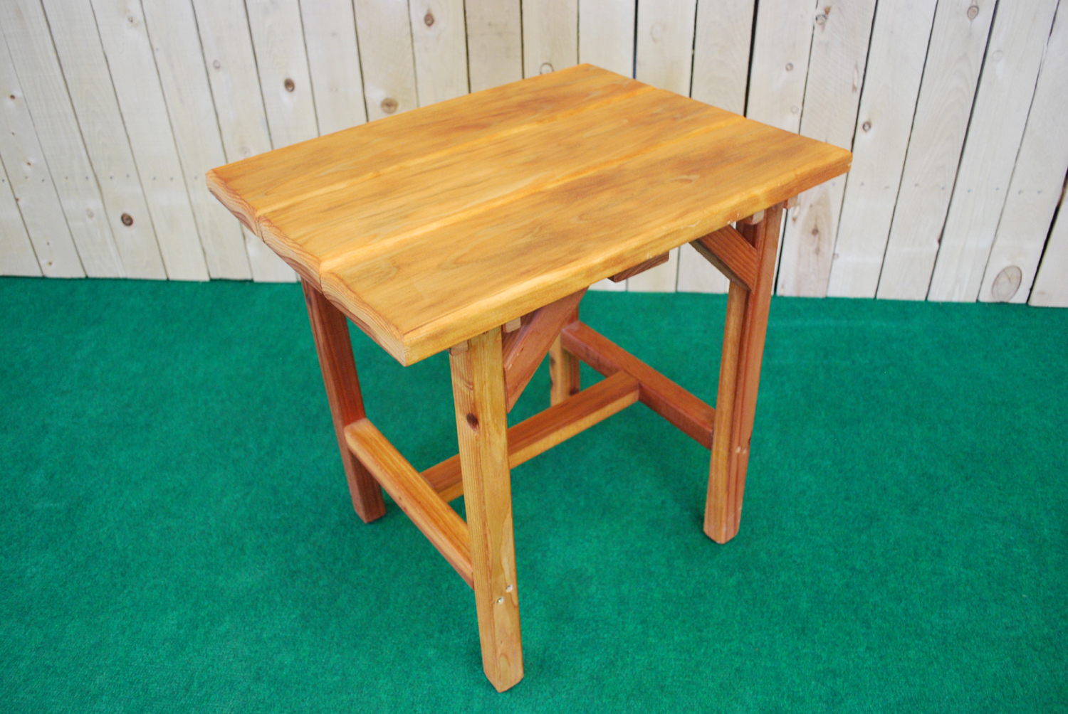 redwood mini accent table