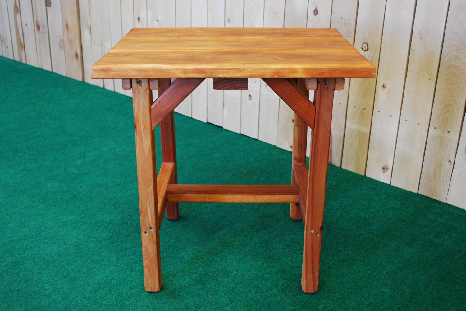 redwood mini accent table